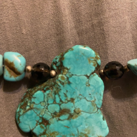 Turquoise Necklace - Picture 4 of 7